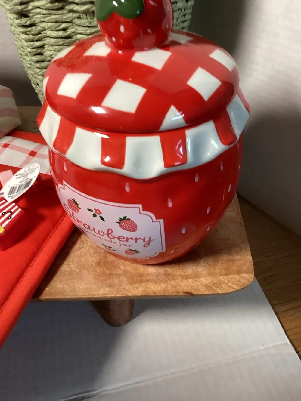 Target bright red
